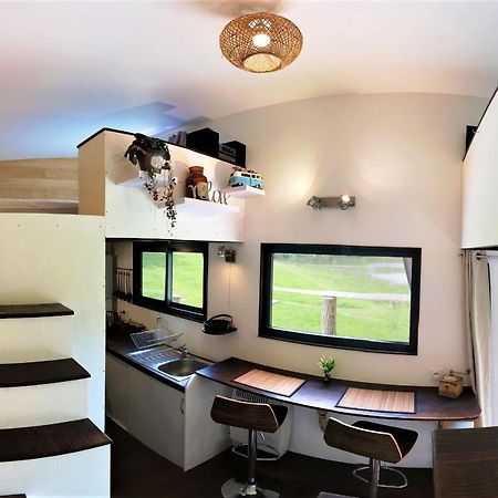 Апартаменты La Tiny House Terra Nostra Saint-Bazile Экстерьер фото